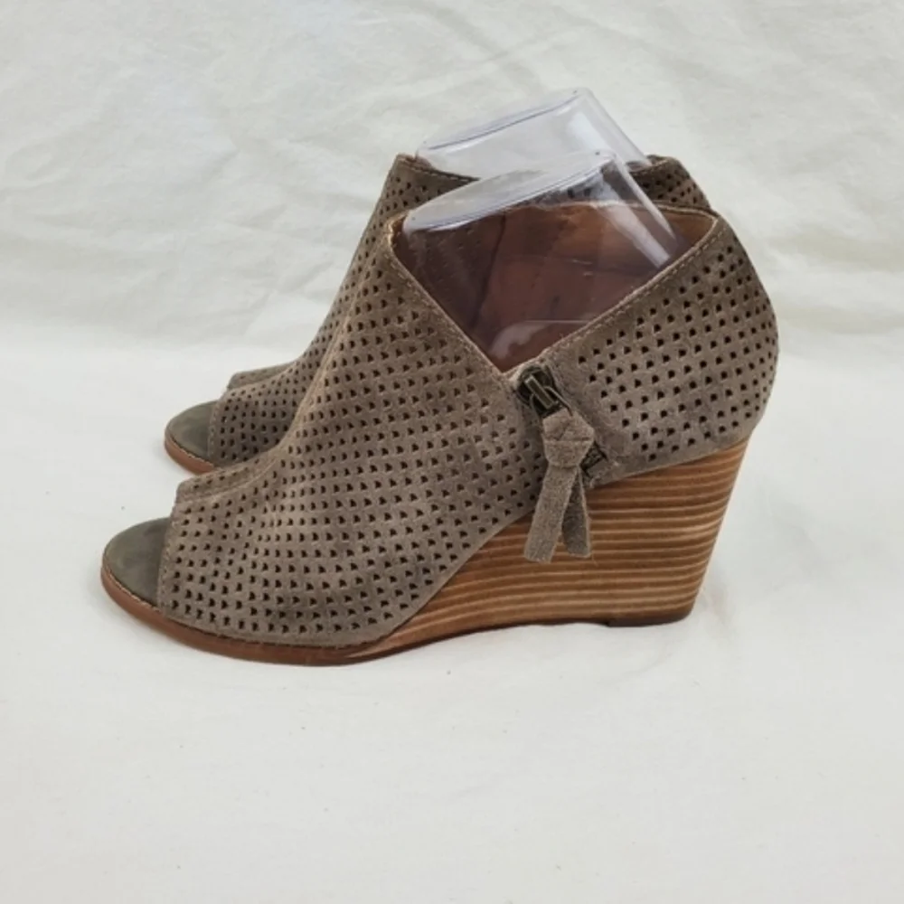 Lucky Brand lucky brand